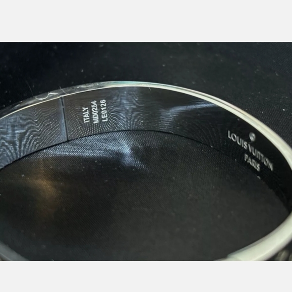 Authentic Louis Vuitton Silver cuff bangle bracelet - Picture 7 of 9